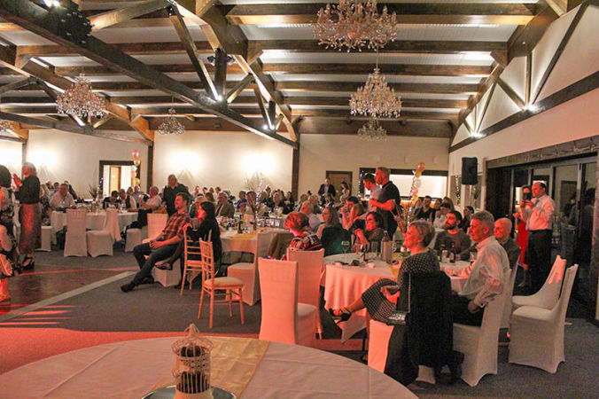 Buckinghamshire wedding venues - Bradmoor Barn