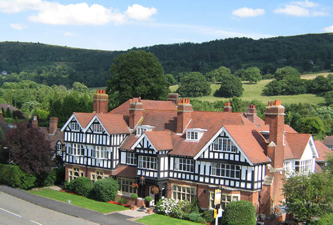 Herefordshire wedding venues - Colwall Park